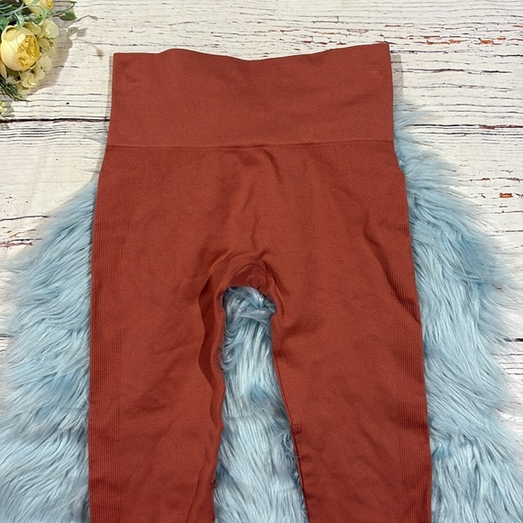 Set Active SculptFlex Seamless Leggings in Spritz Orange - Picture 5 of 9